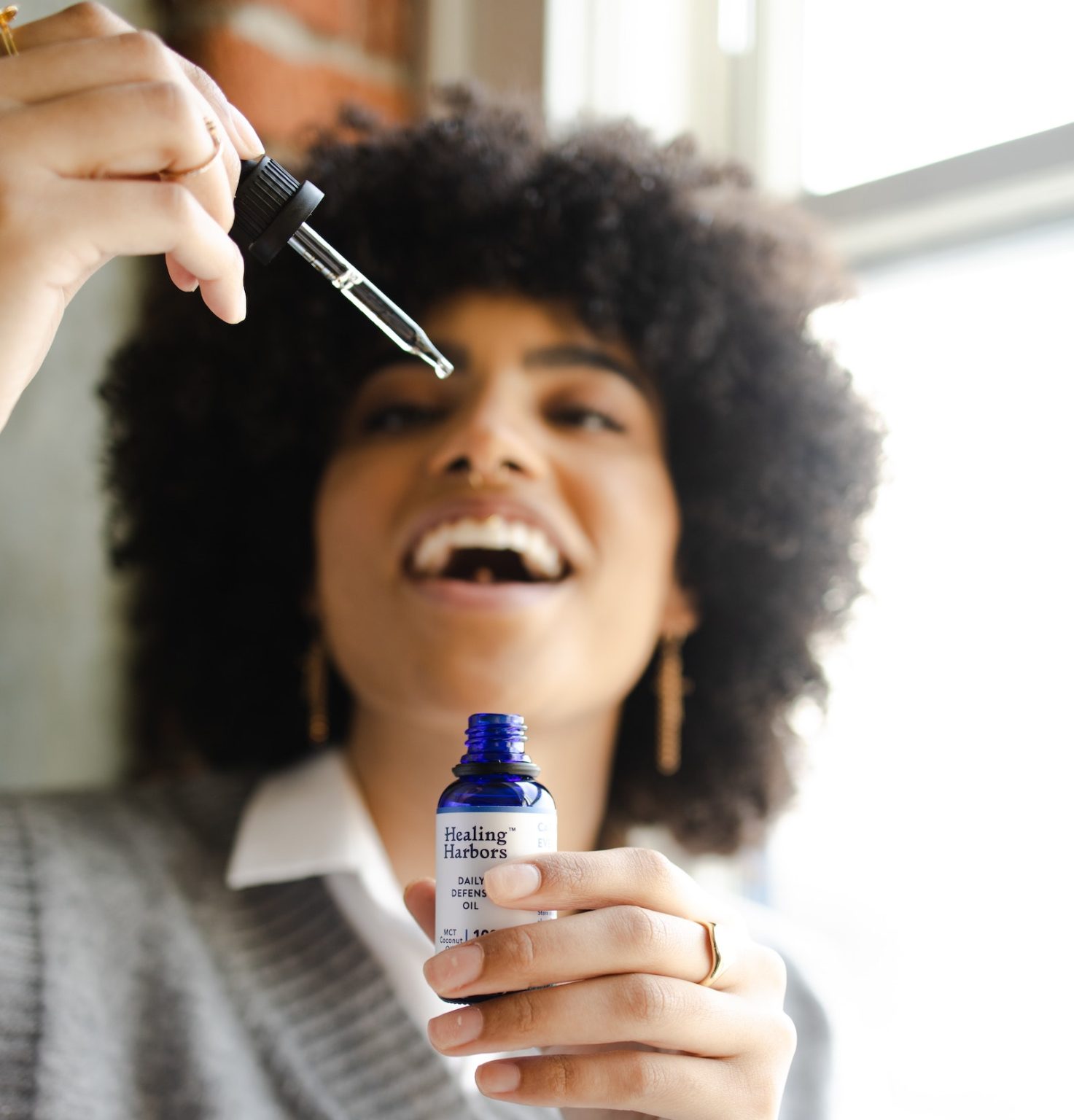 What is a Tincture? Plus How to Make & How to Take a Tincture